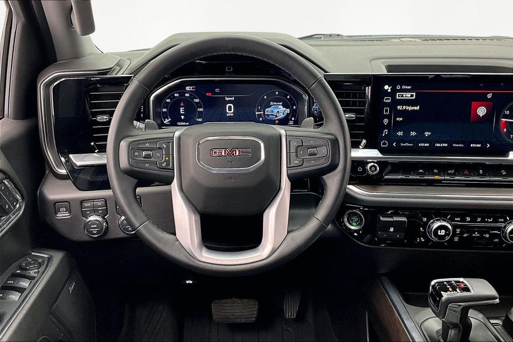 Used 2024 GMC Sierra 1500 SLT w/ SLT Premium Package image 5