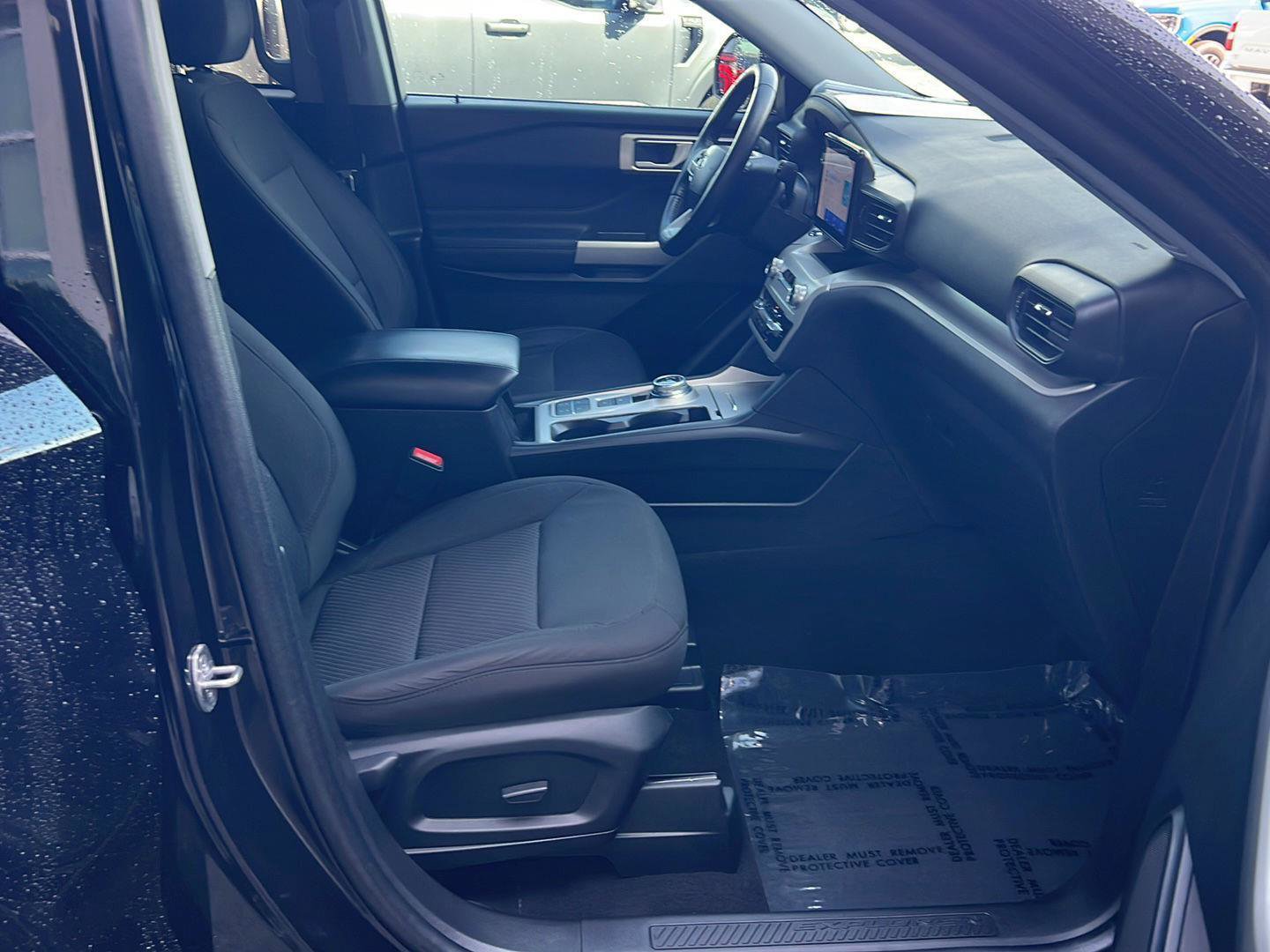 Certified 2023 Ford Explorer XLT image 12