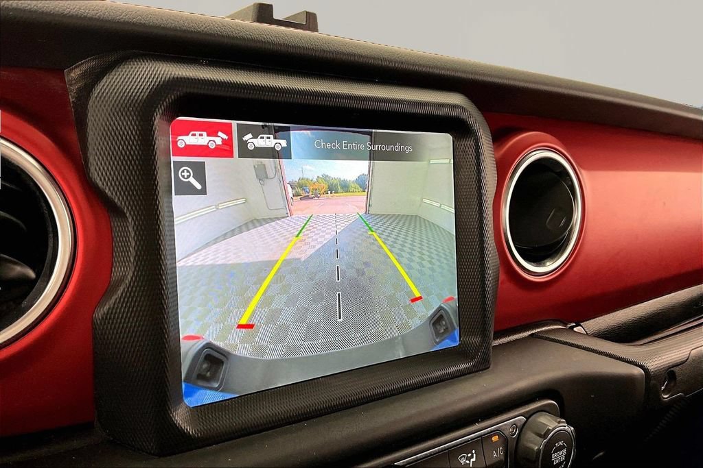 Used 2021 Jeep Gladiator Rubicon AWD/4WD image 22