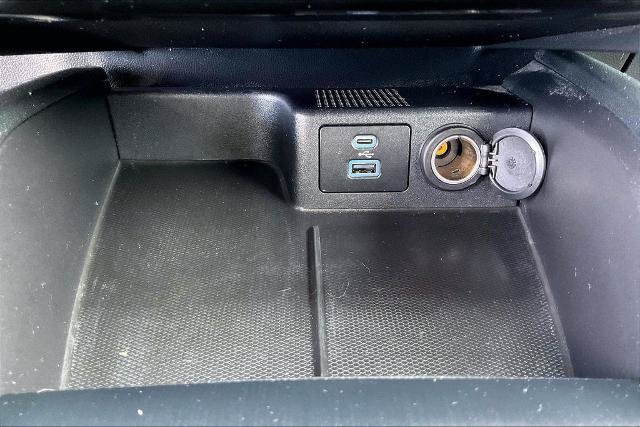 Certified 2022 Ford Escape SE AWD/4WD image 32