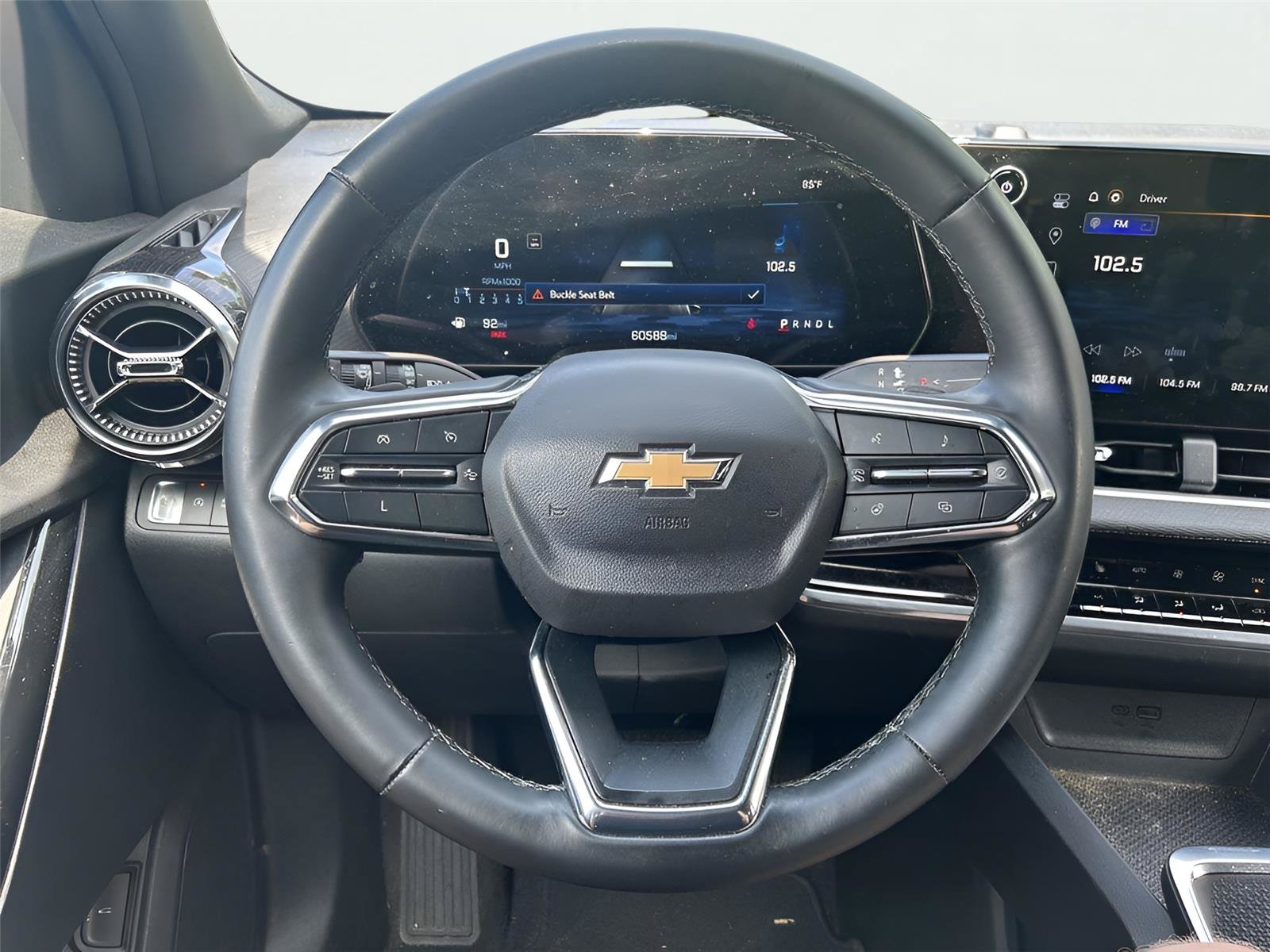 Used 2025 Chevrolet Equinox LT w/ Convenience Package II FWD image 20