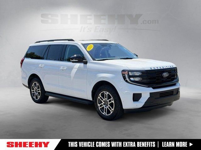 Certified 2025 Ford Expedition Active AWD/4WD image 1