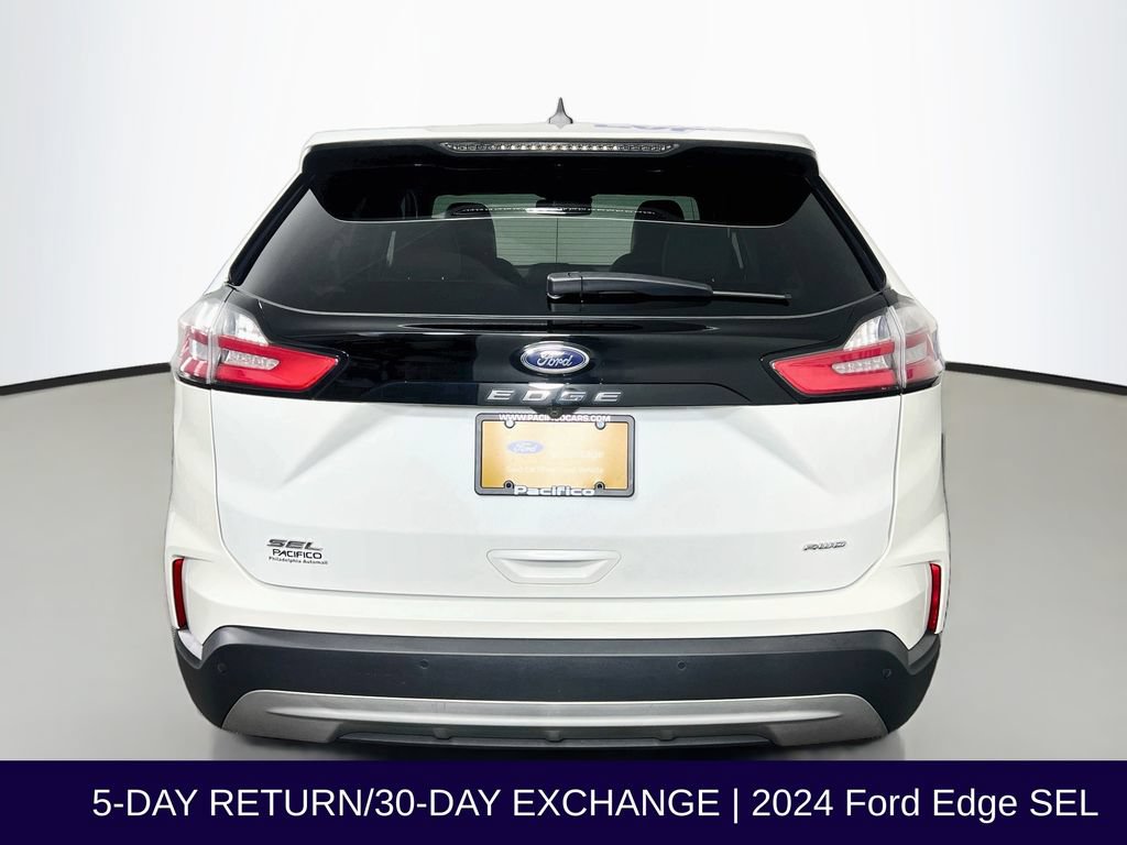 Certified 2024 Ford Edge SEL w/ Convenience Package AWD/4WD image 7