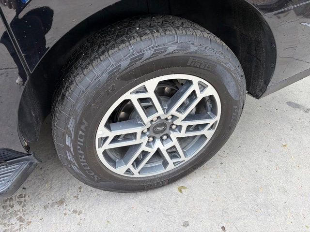Certified 2025 Ford Expedition Max Active AWD/4WD image 13