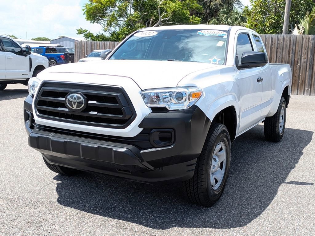 Used 2022 Toyota Tacoma SR RWD image 2