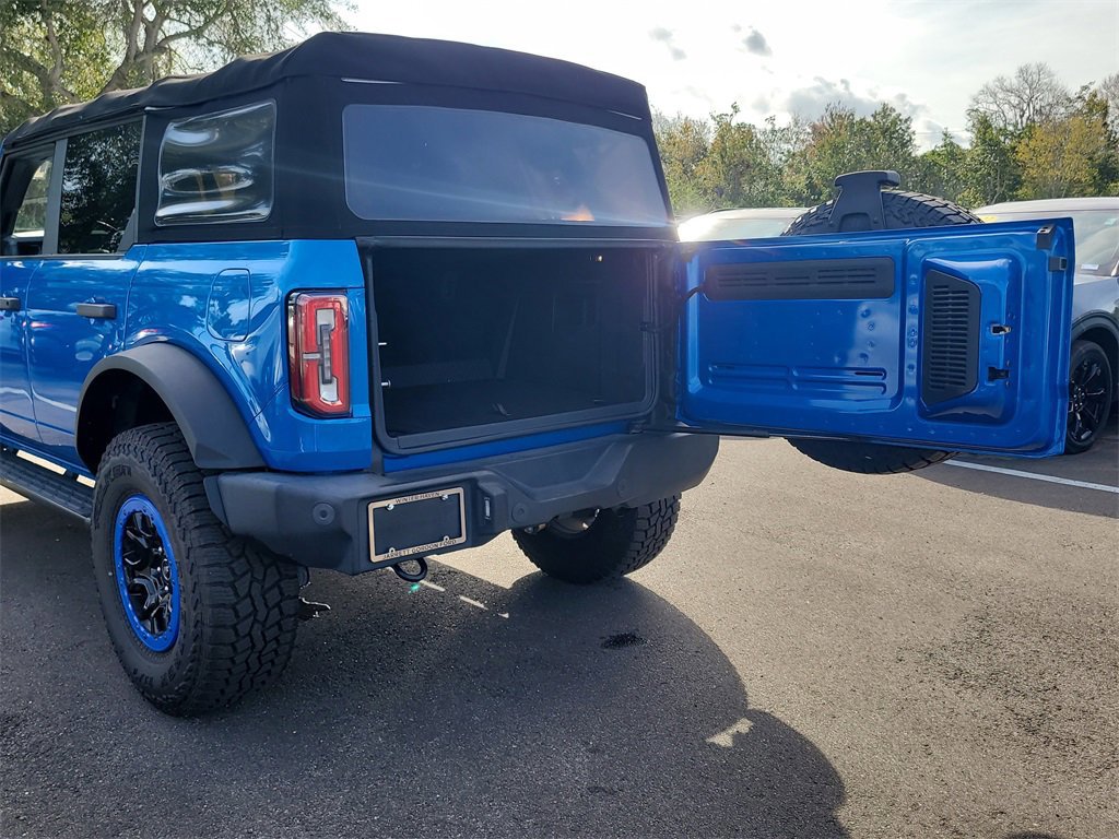 Certified 2022 Ford Bronco Big Bend w/ Sasquatch Package image 3