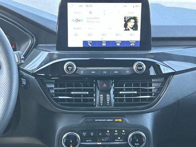 Certified 2025 Ford Escape ST-Line AWD/4WD image 15