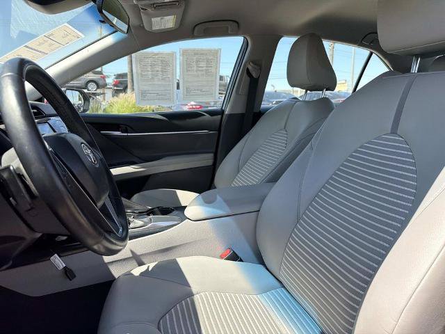 Used 2018 Toyota Camry SE FWD image 20