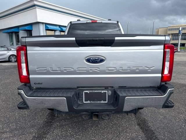 Certified 2024 Ford F250 XL w/ FX4 Off-Road Package AWD/4WD image 7