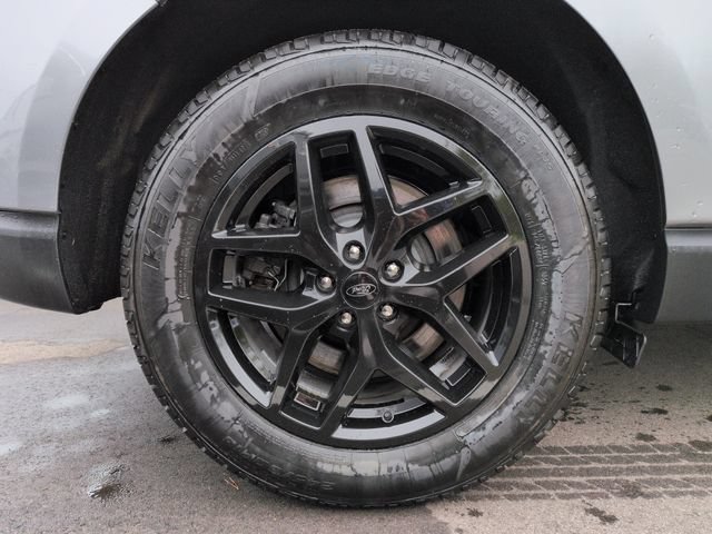 Certified 2024 Ford Edge SEL AWD/4WD image 12