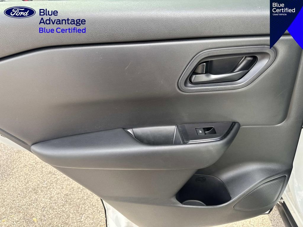 Used 2024 Nissan Rogue S AWD/4WD image 11