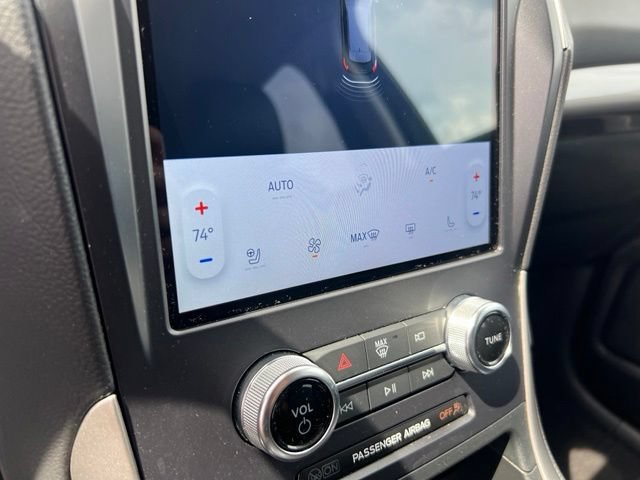 Certified 2024 Ford Edge SEL w/ Convenience Package AWD/4WD image 14