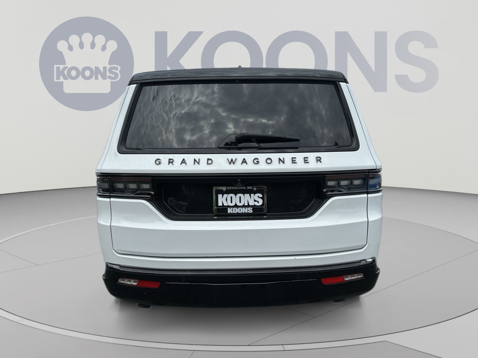 Used 2024 Jeep Grand Wagoneer L Series II w/ Quick Order Packagew 28T AWD/4WD image 10