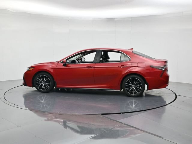 Used 2024 Toyota Camry SE w/ Convenience Package FWD image 7