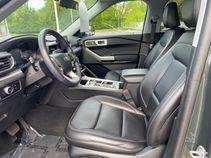 Certified 2023 Ford Explorer XLT w/ Equipment Group 202A AWD/4WD image 9