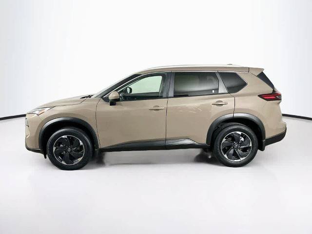 Used 2024 Nissan Rogue SV w/ SV Premium Package FWD image 3