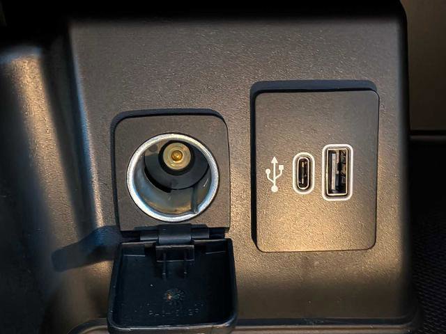 Certified 2025 Ford Explorer ST AWD/4WD image 30