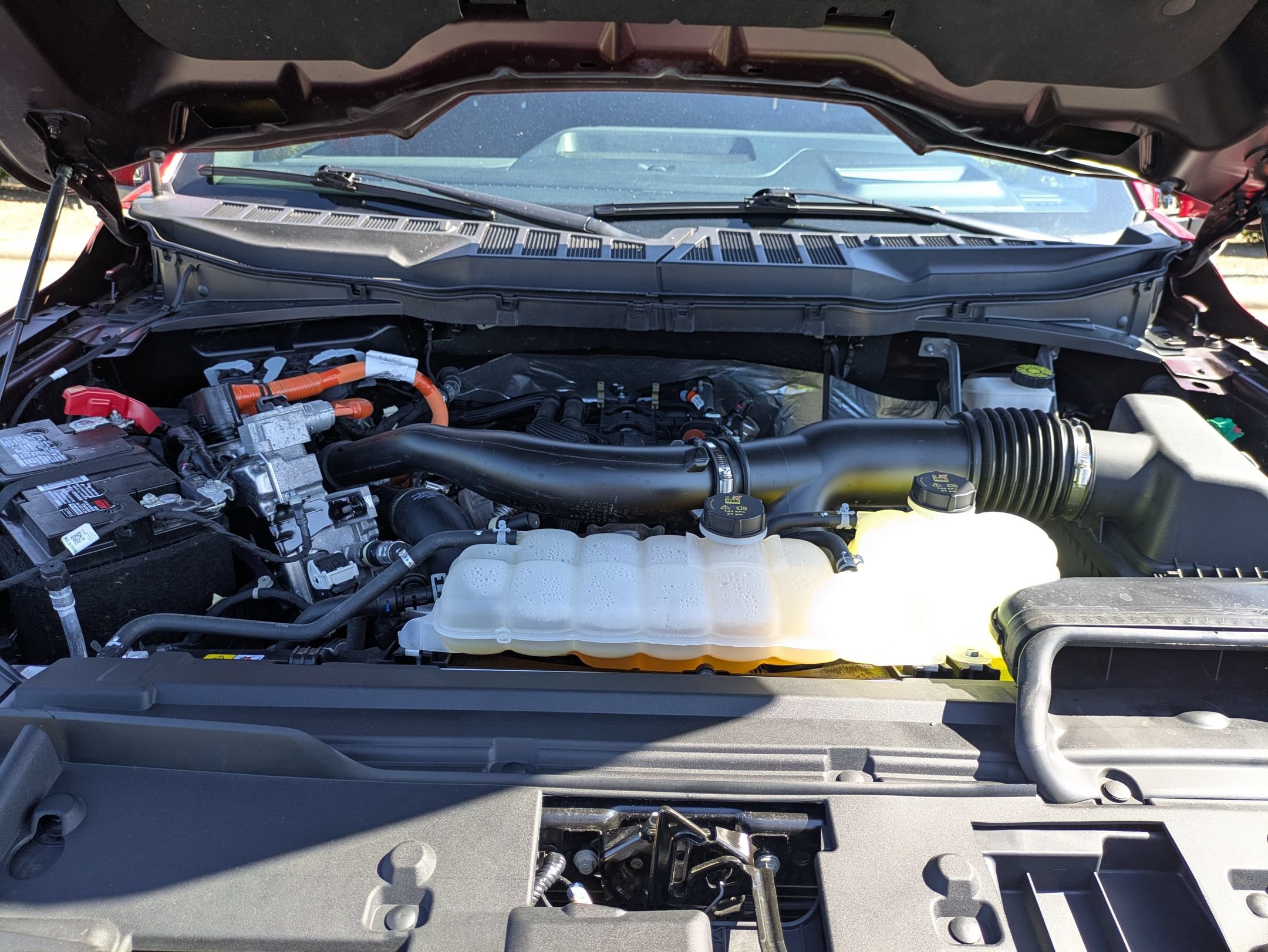 Certified 2024 Ford F150 Lariat w/ Equipment Group 502A High AWD/4WD image 46