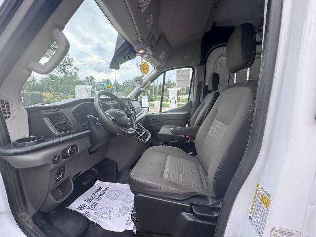 Certified 2023 Ford Transit 250 Medium Roof AWD image 10