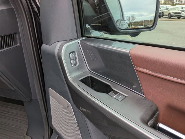 Certified 2022 Ford F150 Lariat w/ Equipment Group 502A High image 36