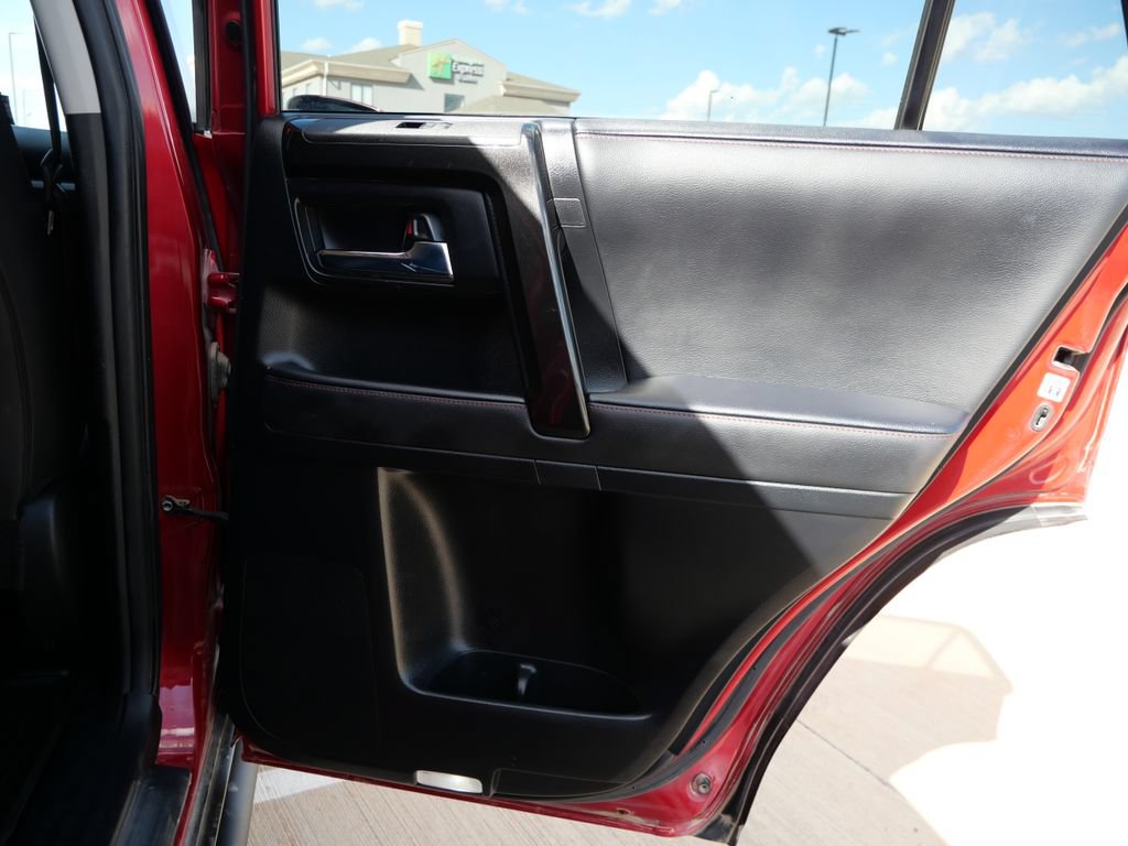 Used 2023 Toyota 4Runner TRD Off-Road Premium w/ Off Road Premium Plus Package AWD/4WD image 12
