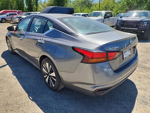 Used 2022 Nissan Altima 2.5 SV image 3