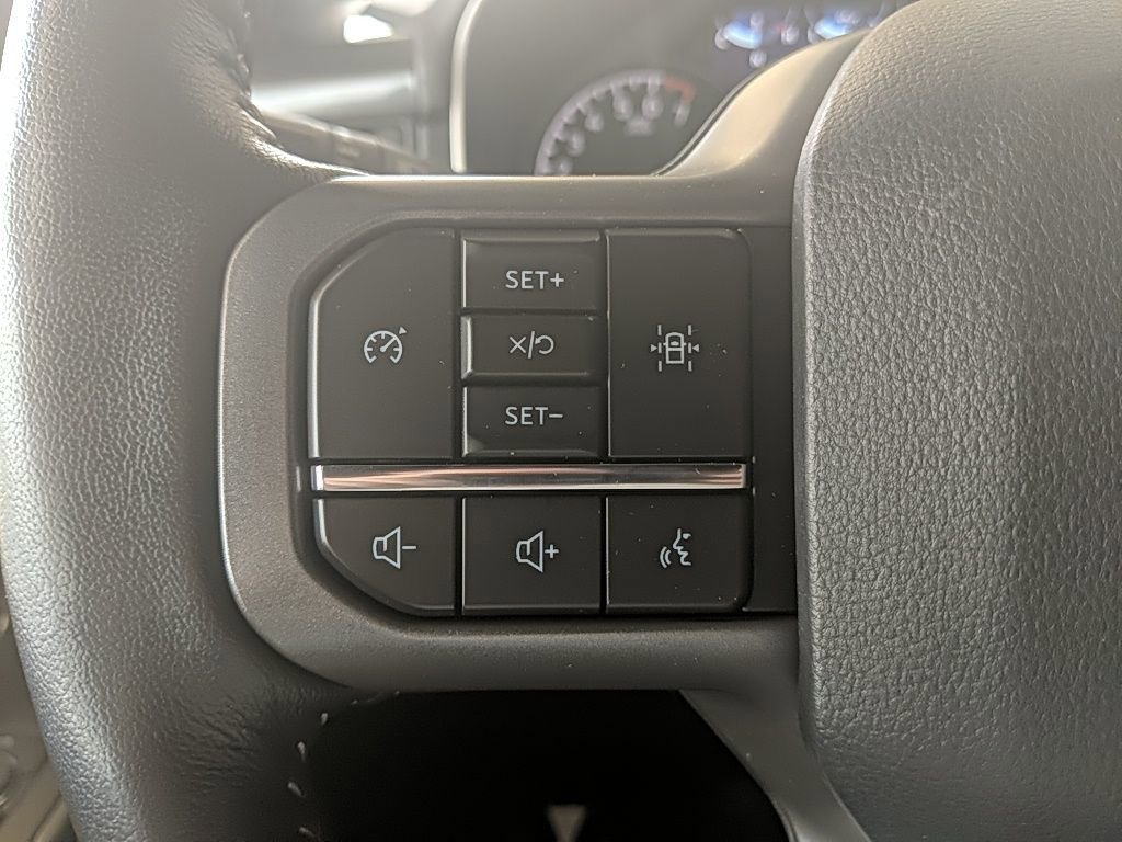 Certified 2022 Ford F150 XLT w/ Equipment Group 302A High image 16