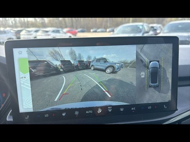 Certified 2023 Ford Escape ST-Line Elite AWD/4WD image 24