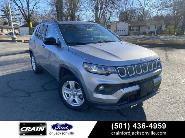 Used 2022 Jeep Compass Latitude image 1