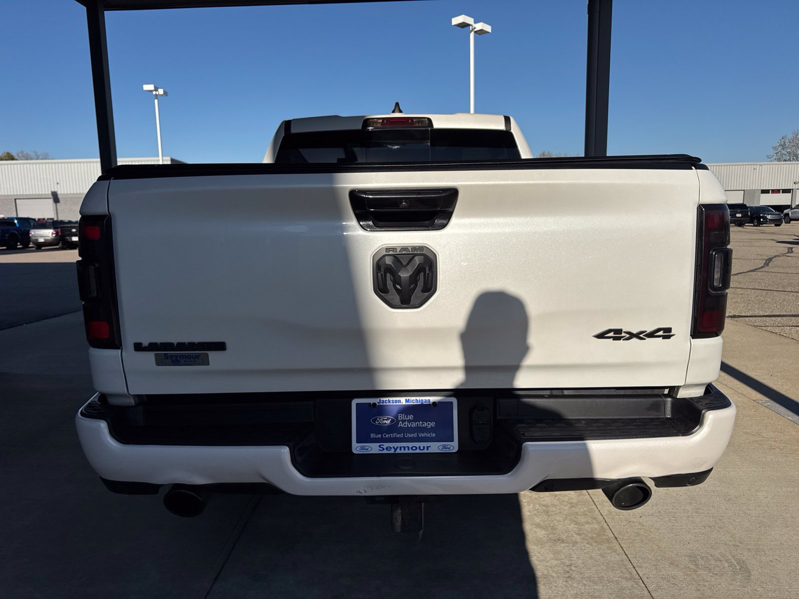 Used 2023 RAM 1500 Laramie AWD/4WD image 6