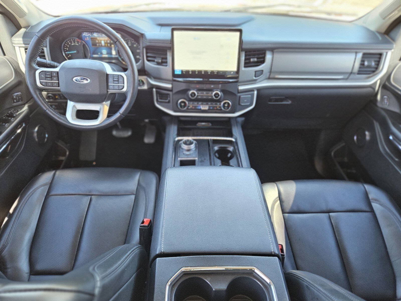 Certified 2023 Ford Expedition XLT image 13