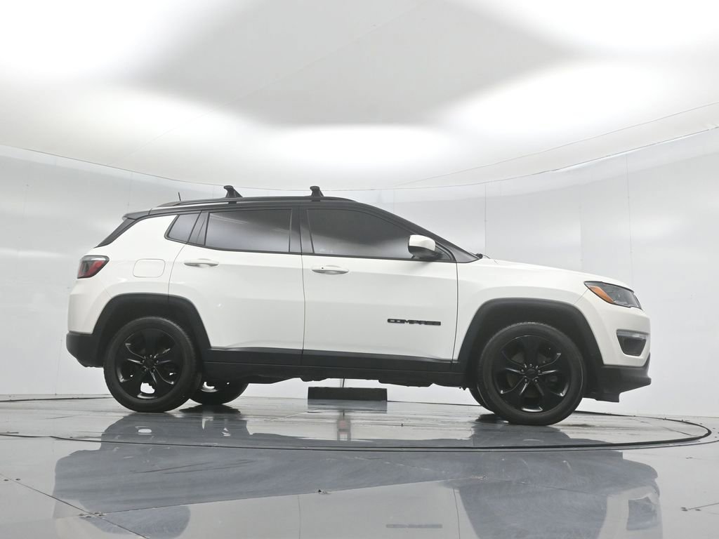 Used 2020 Jeep Compass Latitude image 9