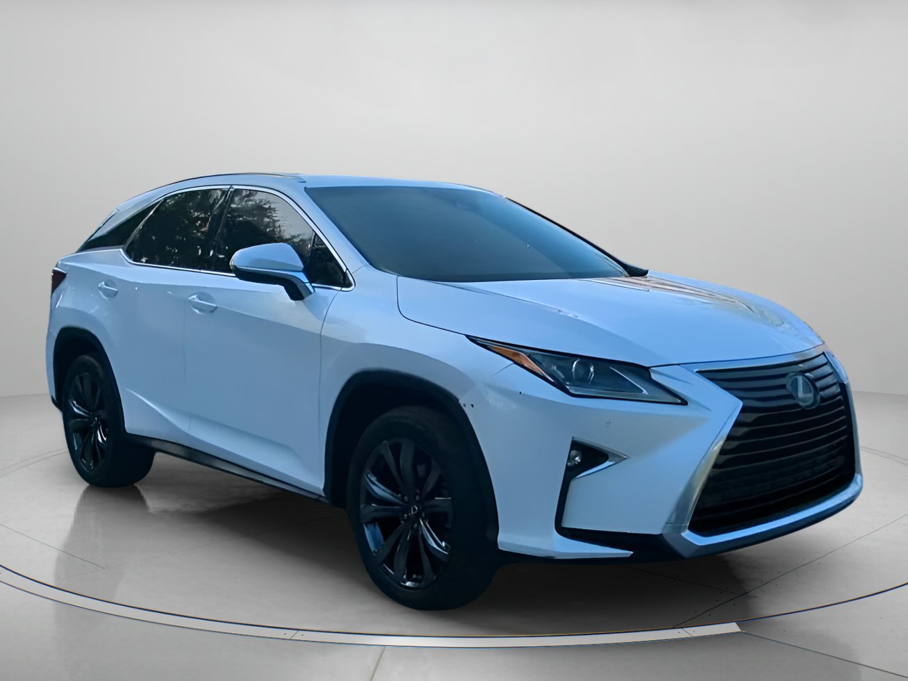 Used 2018 Lexus RX 350 FWD w/ Premium Package image 2
