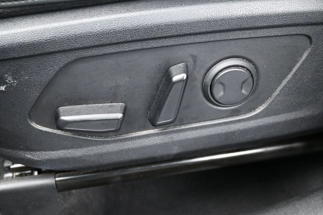 Used 2025 Kia Sorento S FWD image 13
