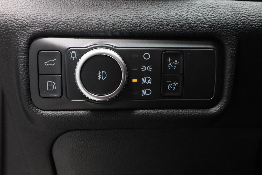 Certified 2022 Ford Explorer Limited w/ Hybrid Equipment Group 310A image 27