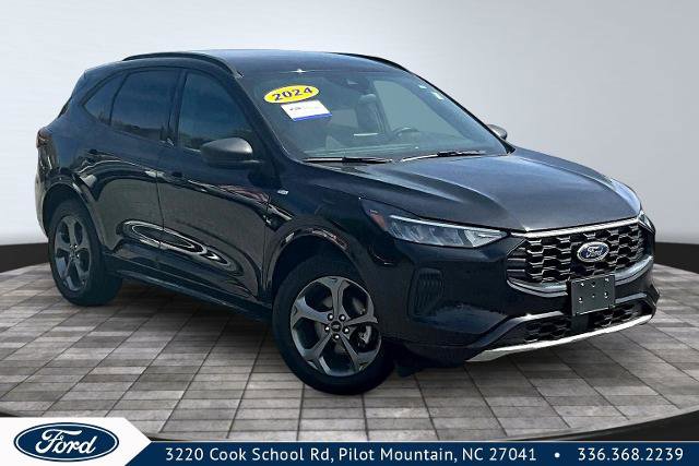 Certified 2024 Ford Escape ST-Line AWD/4WD image 1