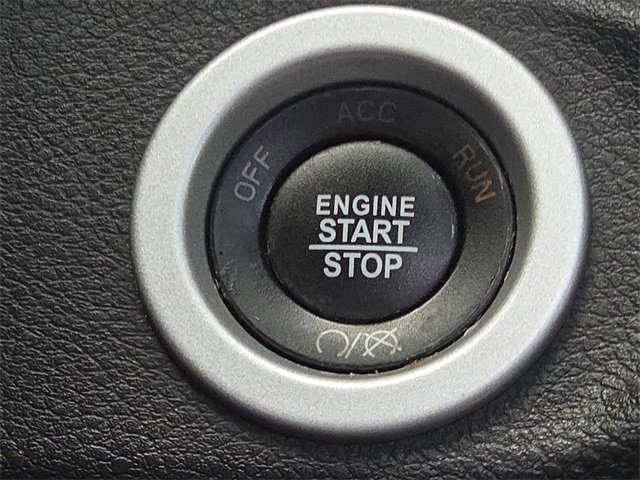 Used 2017 RAM 1500 Laramie w/ Convenience Group image 18