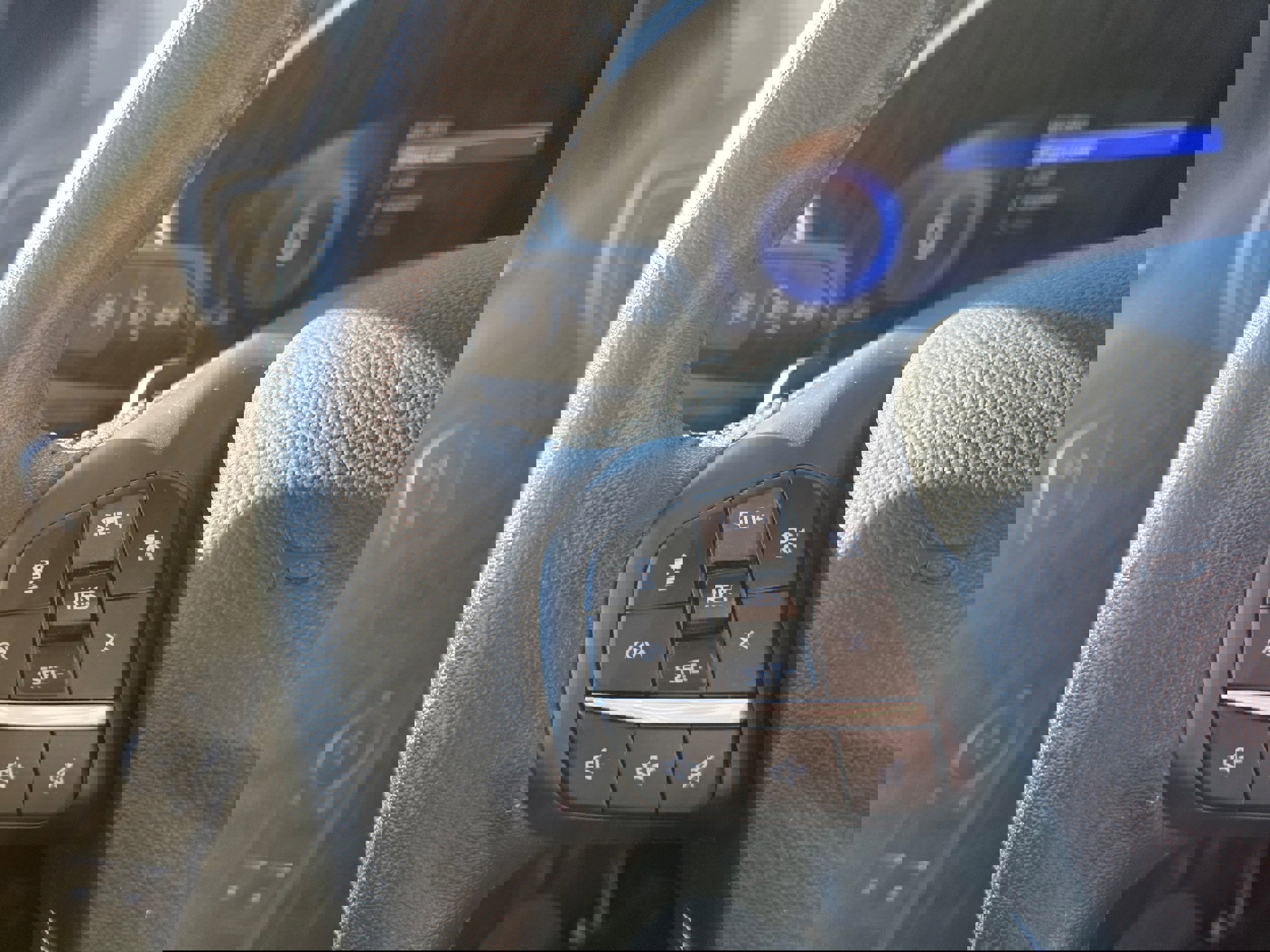 Certified 2020 Ford Escape Titanium image 15