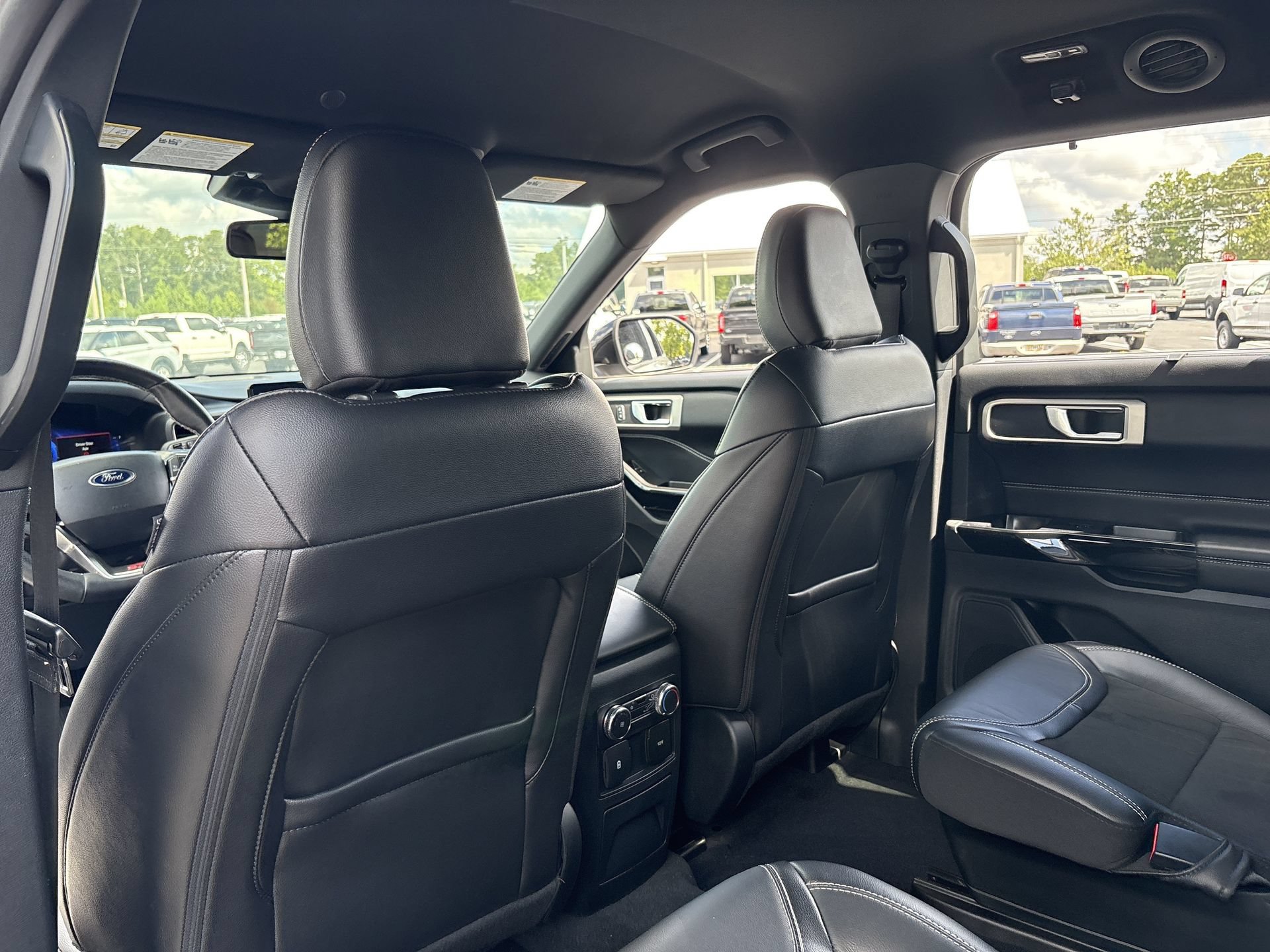 Certified 2022 Ford Explorer ST AWD/4WD image 19