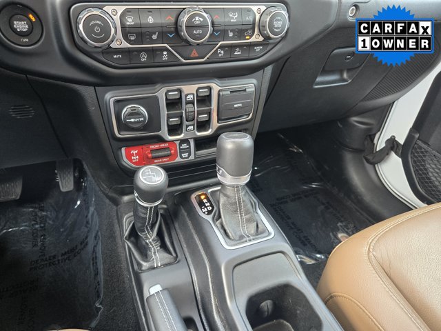 Used 2020 Jeep Gladiator Rubicon w/ Dual Top Group AWD/4WD image 18