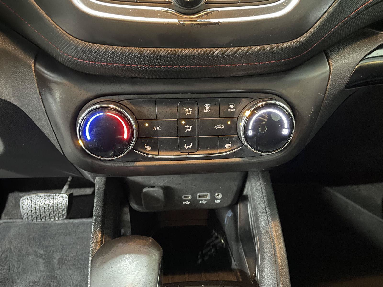 Used 2023 Chevrolet TrailBlazer RS FWD image 27