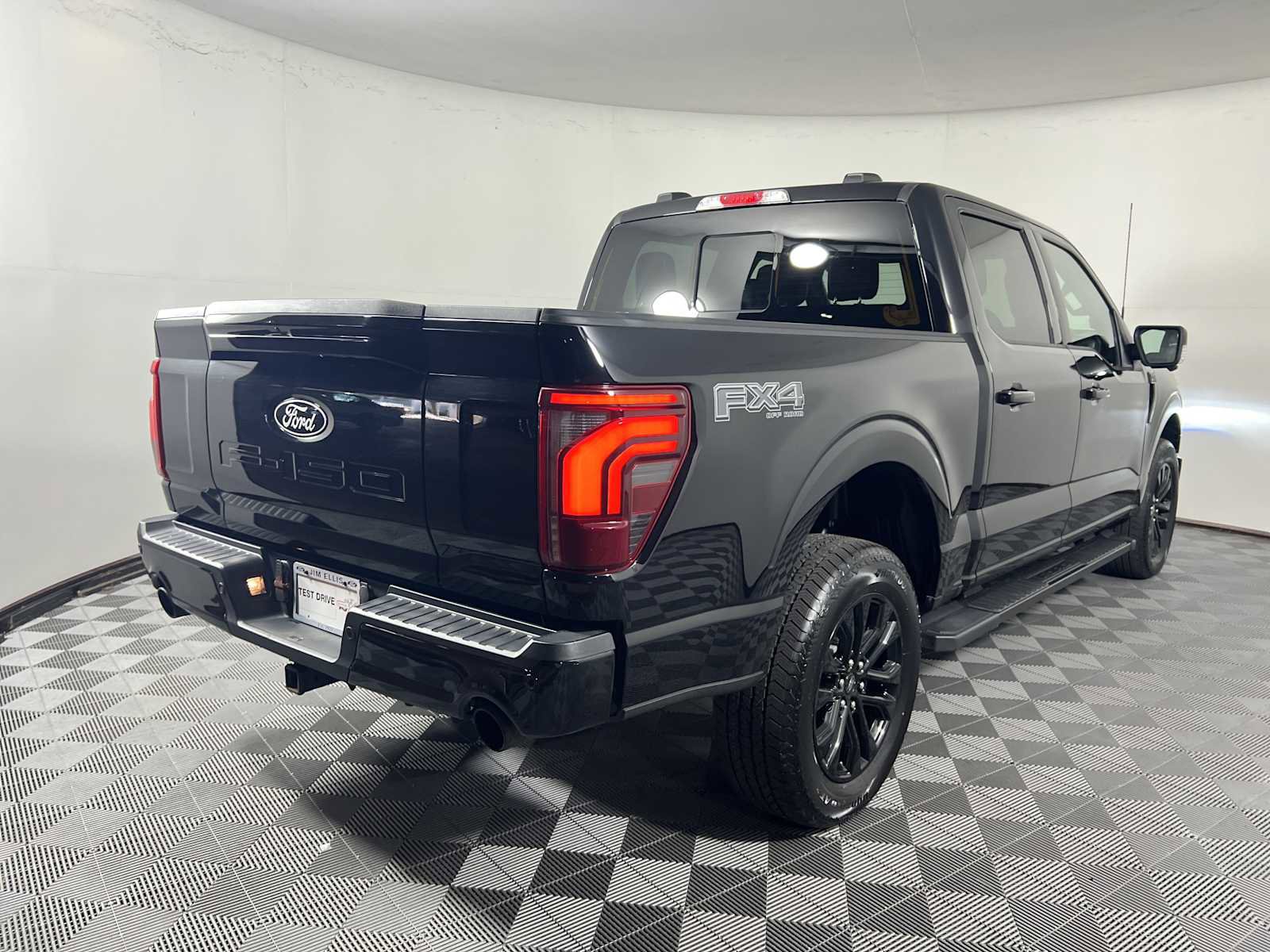 Certified 2024 Ford F150 Lariat w/ Bed Utility Package AWD/4WD image 11