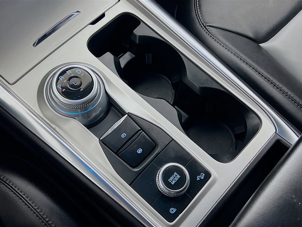 Certified 2023 Ford Explorer XLT w/ Equipment Group 202A image 22