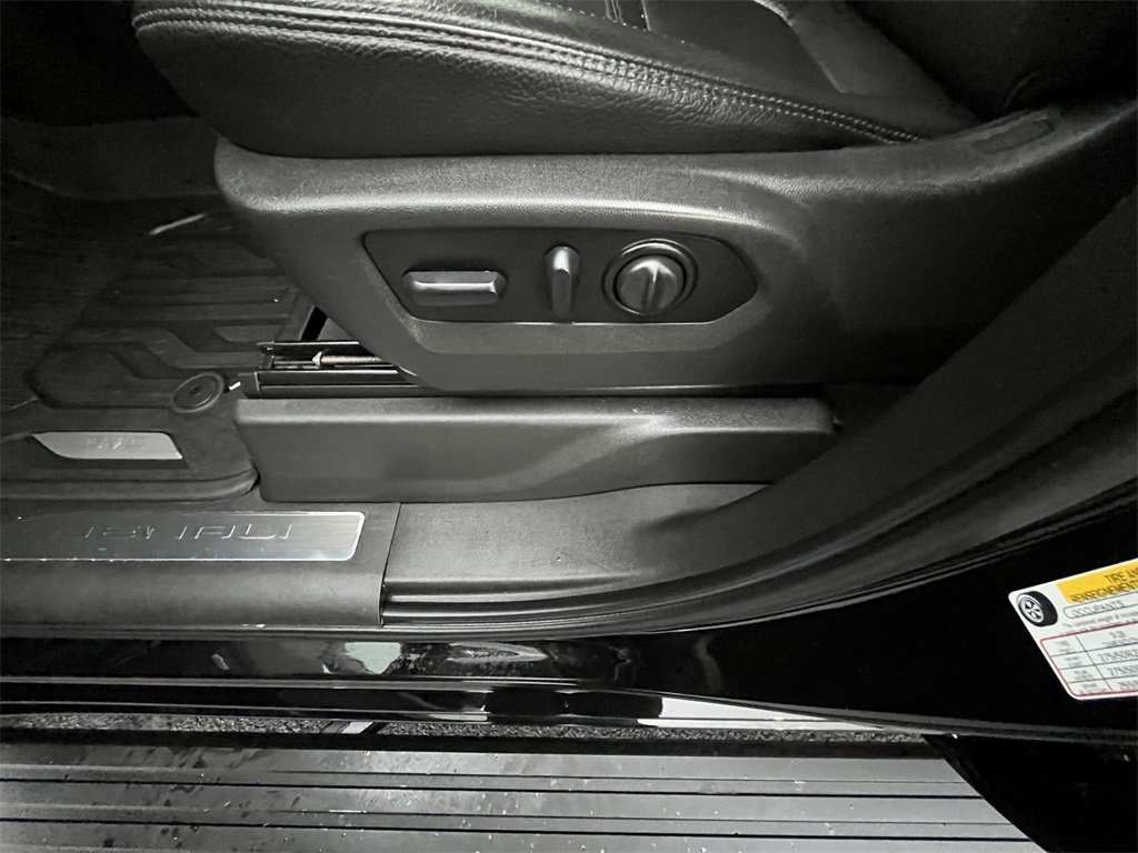 Used 2022 GMC Sierra 1500 Denali image 11