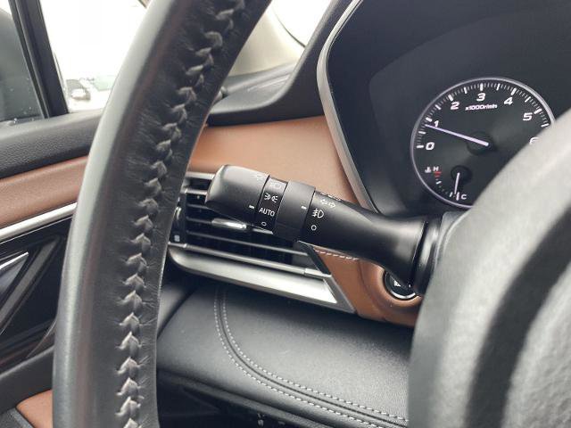 Used 2021 Subaru Outback Touring image 16