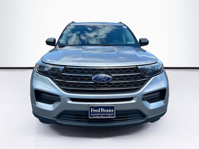 Certified 2022 Ford Explorer XLT w/ Class IV Trailer Tow Package AWD/4WD image 2