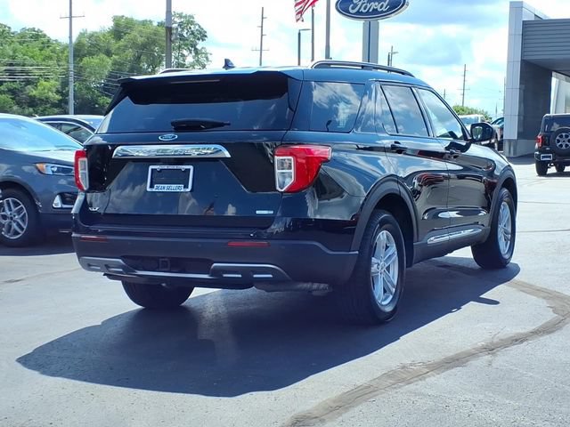 Certified 2020 Ford Explorer XLT w/ Equipment Group 202A AWD/4WD image 4