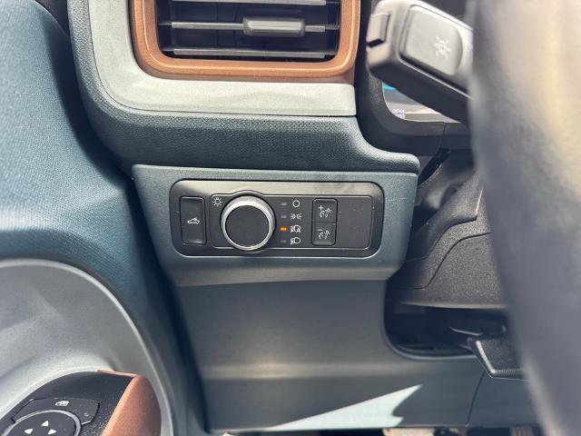 Certified 2022 Ford Maverick Lariat w/ Lariat Luxury Package image 23