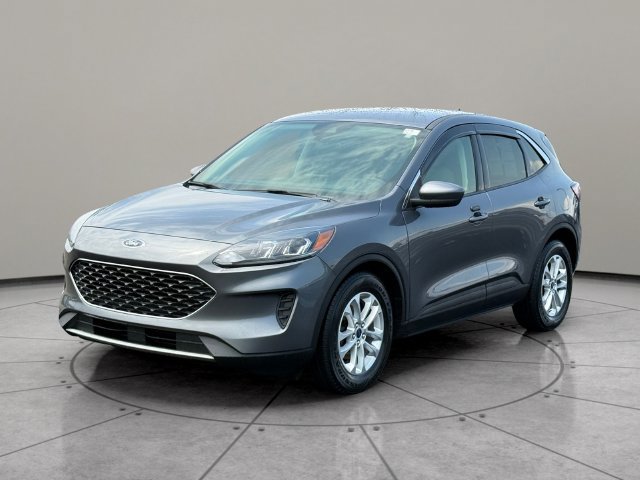 Certified 2021 Ford Escape SE w/ Cold Weather Package FWD image 3