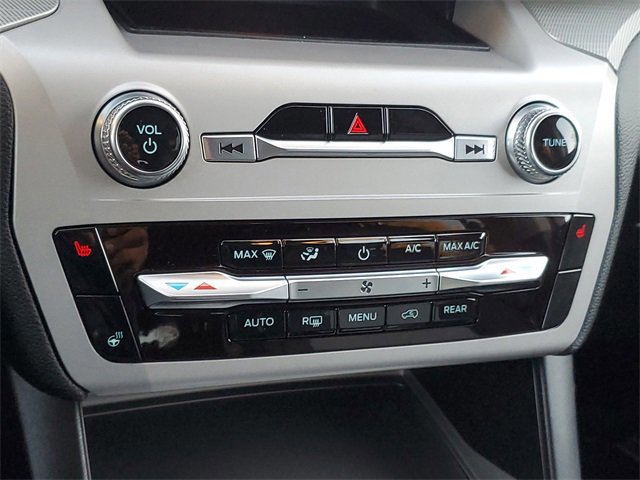 Certified 2023 Ford Explorer XLT w/ Equipment Group 202A image 23